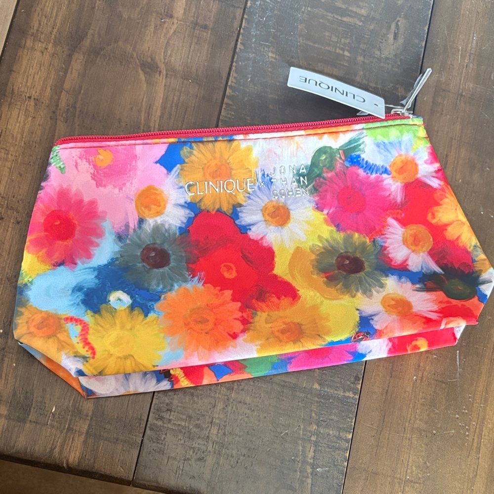 Clinique Jonathan Cohen Limited Edition Makeup Bag
